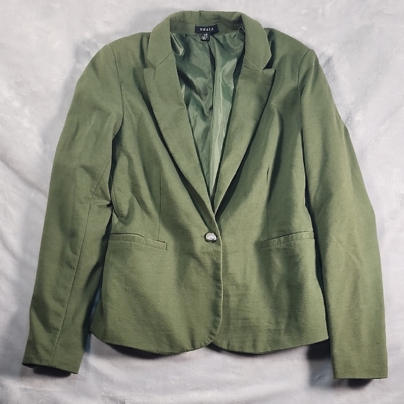 UK2LA Jackets & Blazers - UK2LA Green Tailored Blazer with Notched Lapels